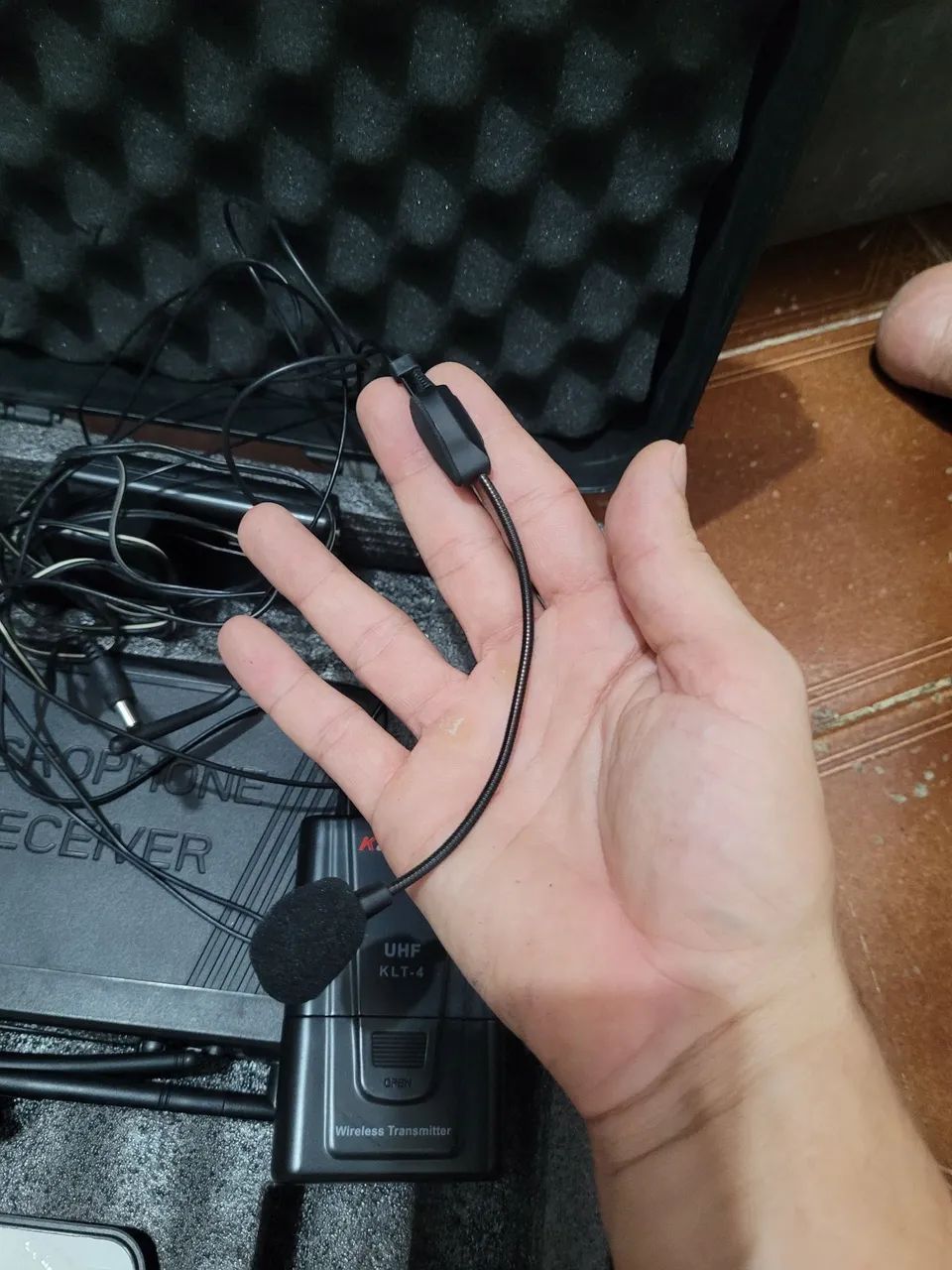 Microfone sem fio duplo lapela karsect  - Foto 3
