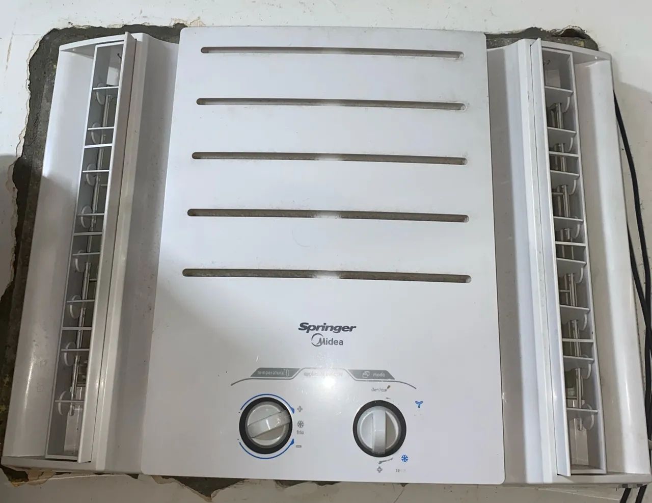 Ar condicionado springer 7,500 