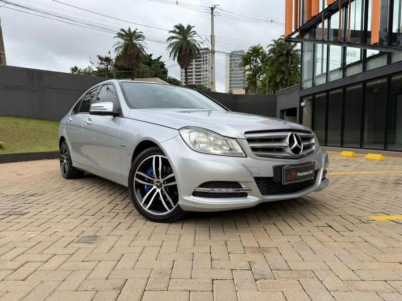 Mercedes-Benz C-180 2012