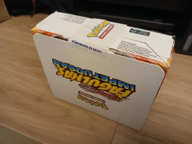 Caixa de Boosters Pokemon Fagulhas Impetuosas (36 boosters) - Foto 2