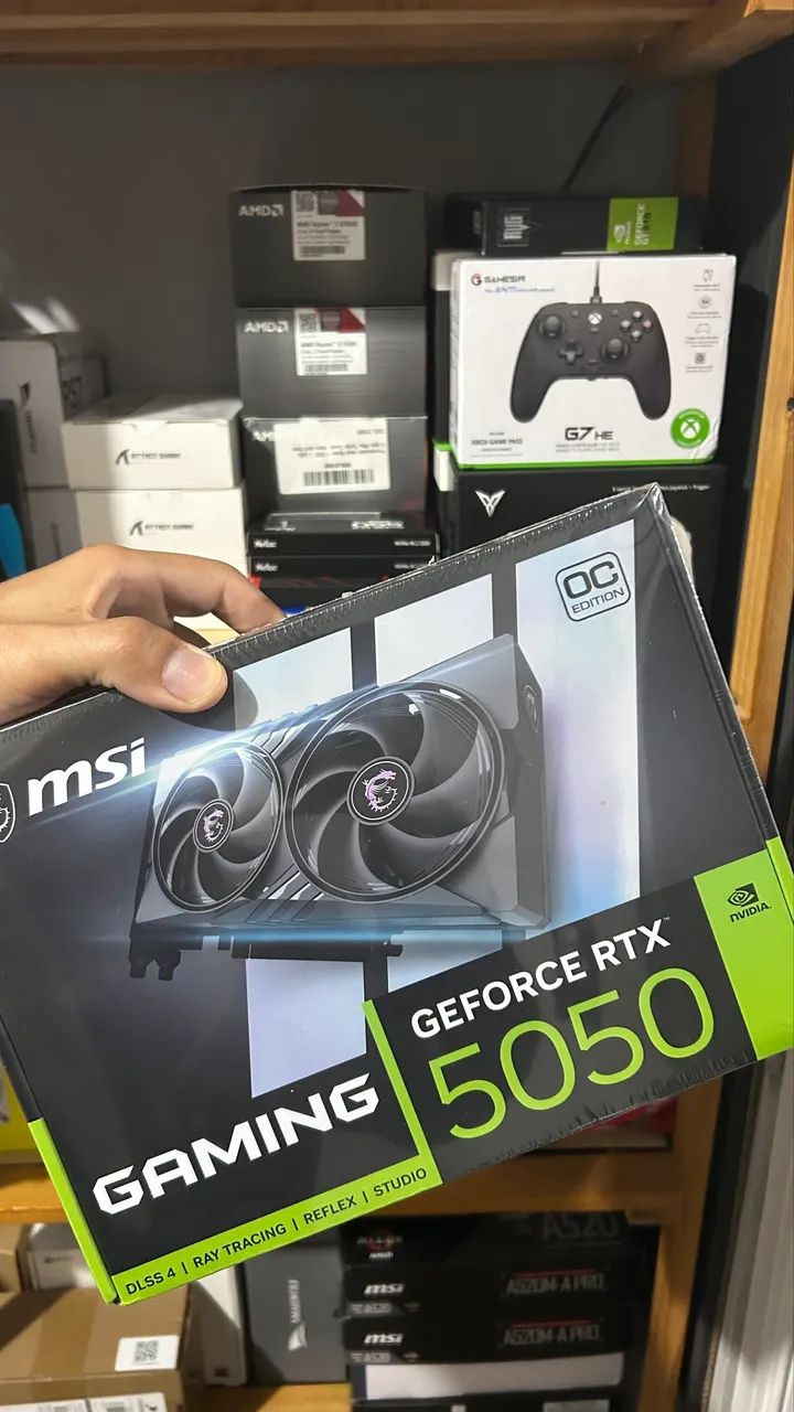 (LACRADA) RTX 5050 MSI Gaming 8GB