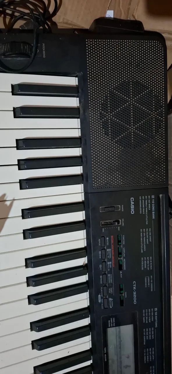 Teclado musical casio CTK 3200 com 61 teclas - Foto 5
