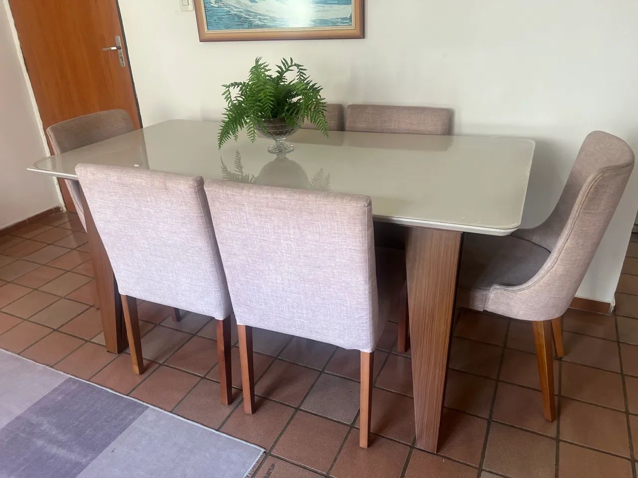 Mesa de jantar com 6 cadeiras de madeira  - Foto 5