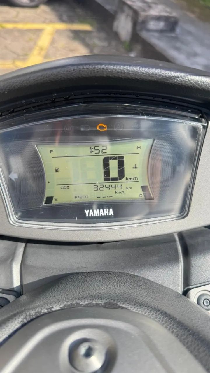 NMAX 160 - Foto 2