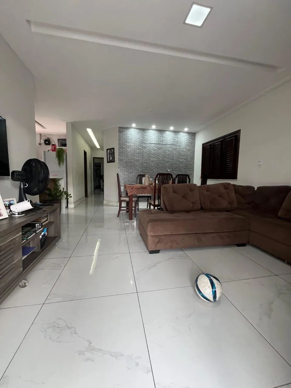 CASA SOLTA À VENDA  JARDIM ELDORADO