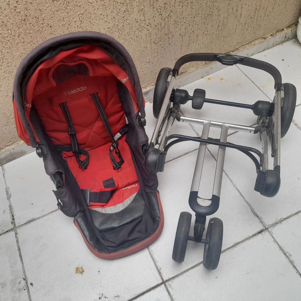 Carrinho de bebe moises marca Kiddo - Foto 2