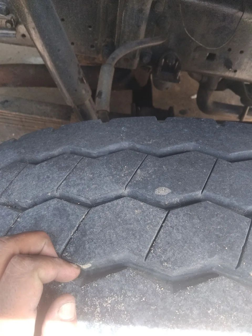 Vendo e troco caçamba toco pronta pra transferir  - Foto 5