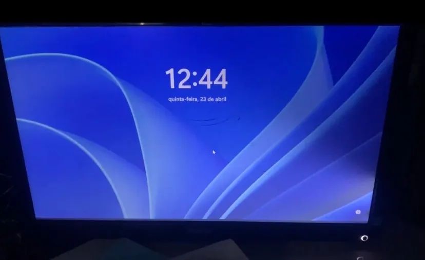 vendo monitor 19 polegadas 75hz