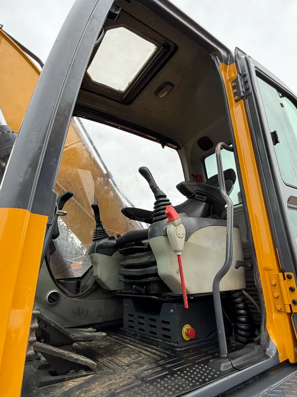 Escavadeira Hidráulica  Xcmg Xe215br  - Foto 3
