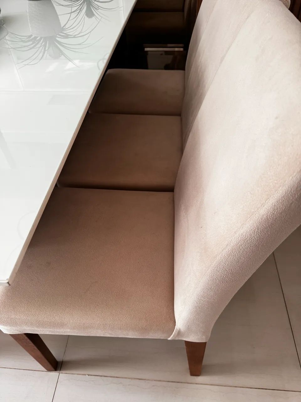 Mesa de jantar 1,60 x 0,90 com 6 cadeiras - Foto 5