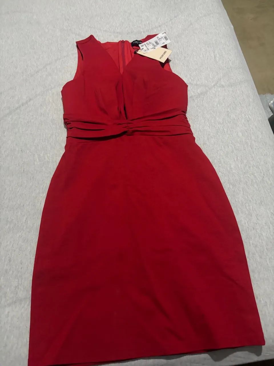 Vestido lança perfume  - Foto 4