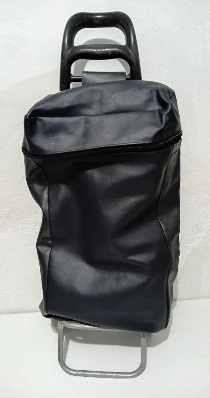 SACOLA DE CARRINHO NOVA MATERIAL CURVIM RESISTENTE.  R$  50,00 - Foto 2