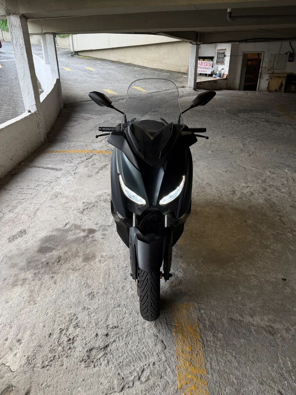 Xmax 250 2023 - Foto 3