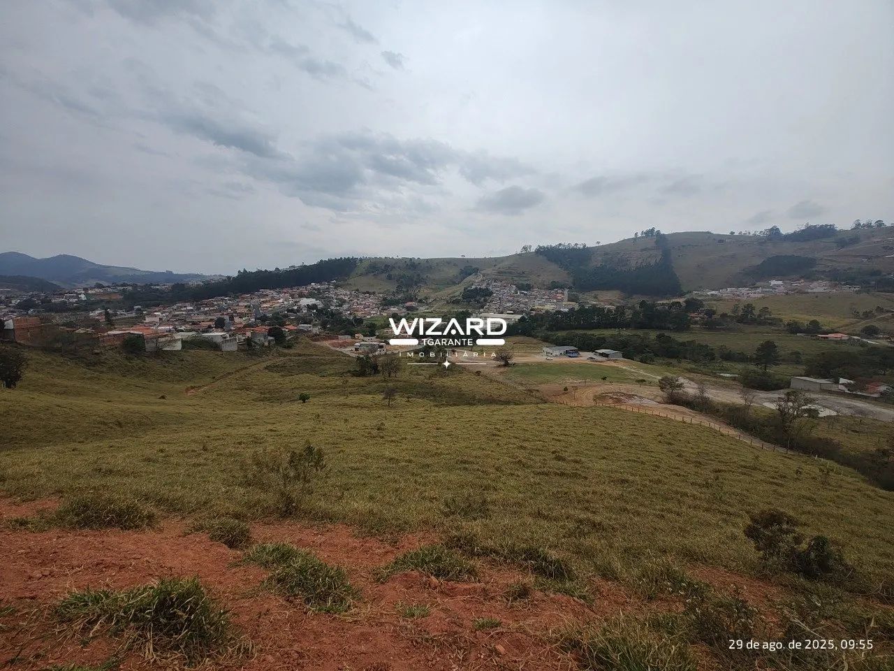 Área de 22.000 metros no centro de Piracaia e pronto para construir sua chácara - Foto 3