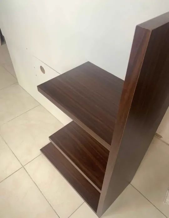 Painel de Madeira c/ Prateleiras  - Foto 3