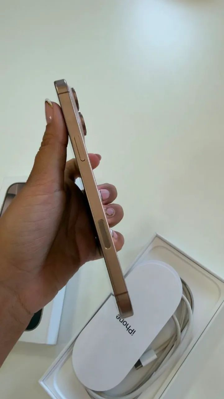 iPhone 16 pro Max 256gb (93%) zerado - Foto 4