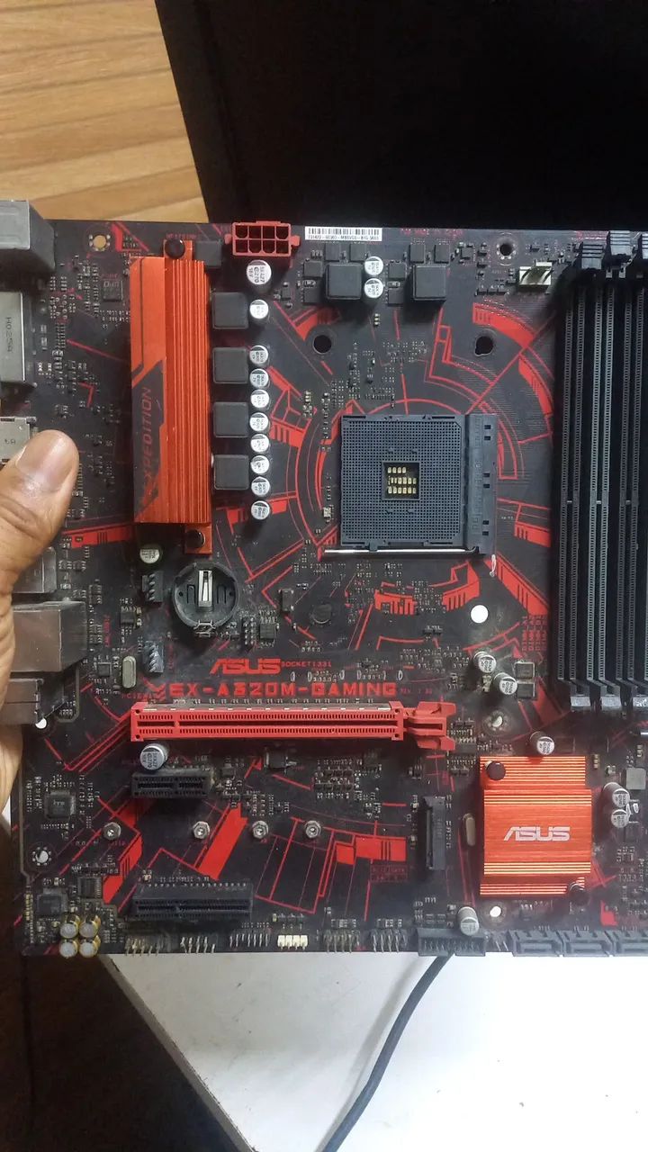 Reparos formatação e higenizaçoes de PC / notebooks 