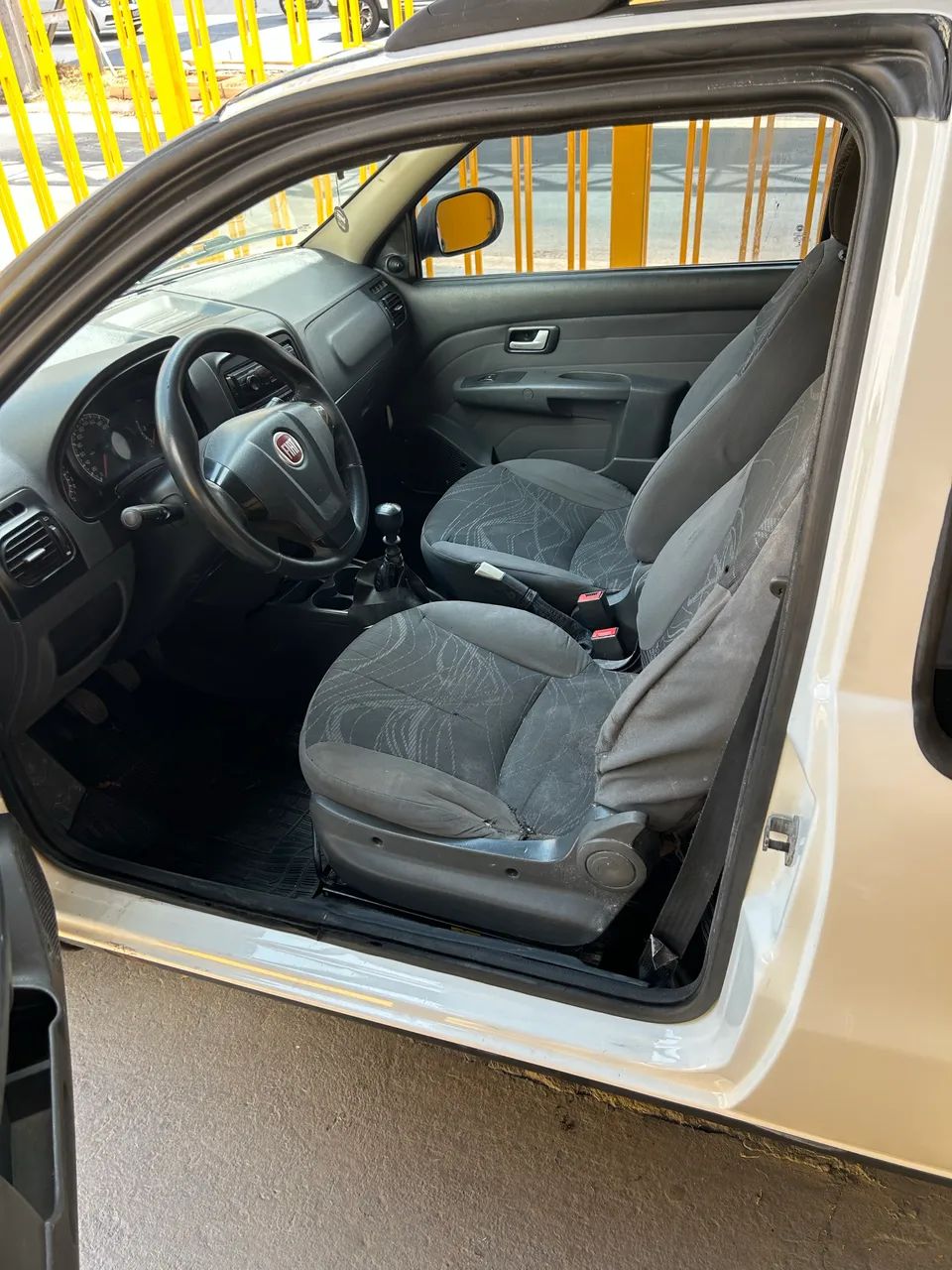 Fiat Strada Working 1.4 MPI Fire Flex 8V CE 2013 - Foto 4