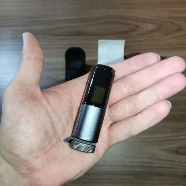 Bafômetro testador de álcool automático portátil com display, led e bip - Baseus - Foto 3