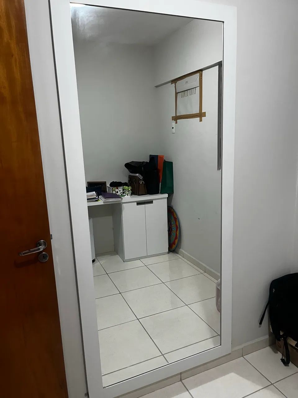 Espelho para quarto ou sala. 