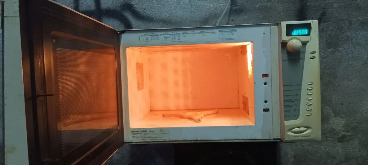 MICROONDAS SEM O PRATO FUNCIONANDO NORMAL  - Foto 5