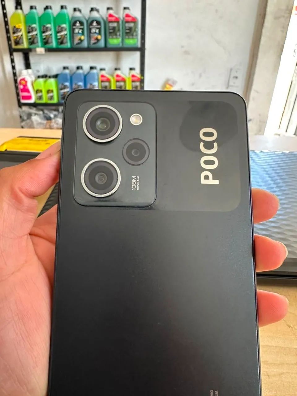 Poço x5 pro 256gb vendo ou troco por iPhone 