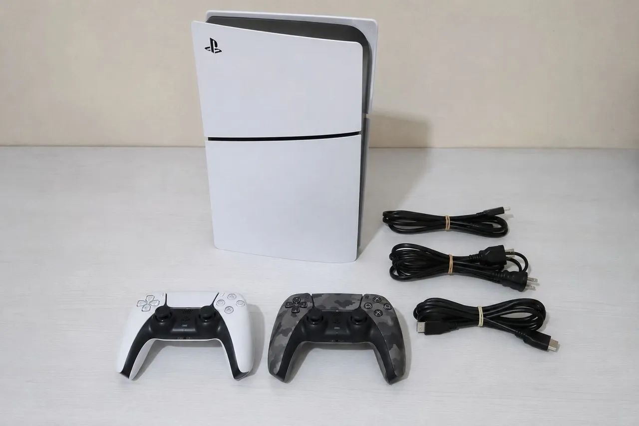 PS5 Slim 