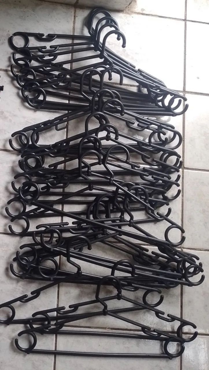 Cabides - 0,90 cada
