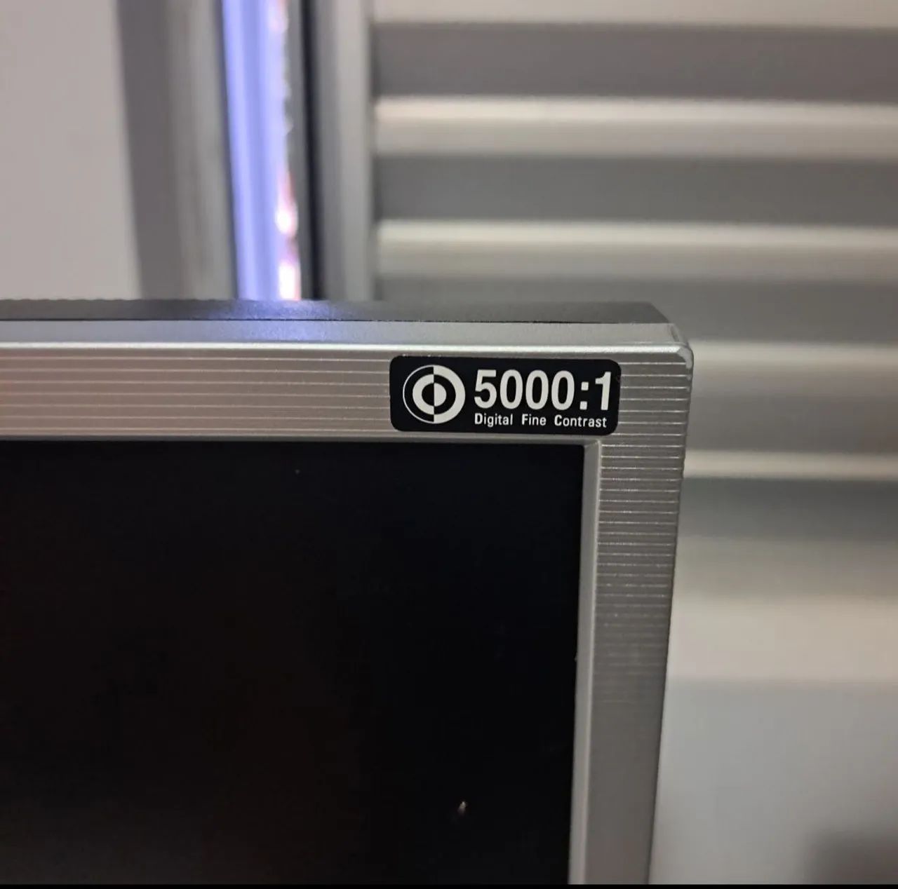 Dois Monitores LG Flatron L1953H - 19" Polegadas (Usado, em Bom Estado) - Foto 2