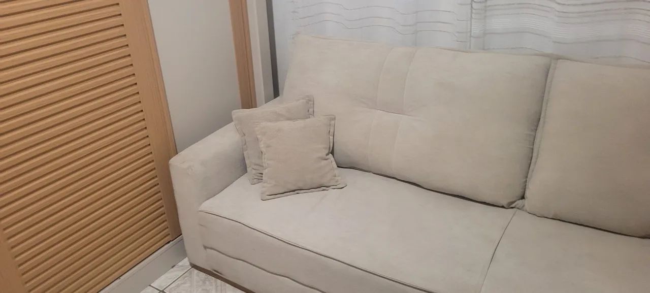 Sofá Malibu king House 2,30 usado - Foto 3