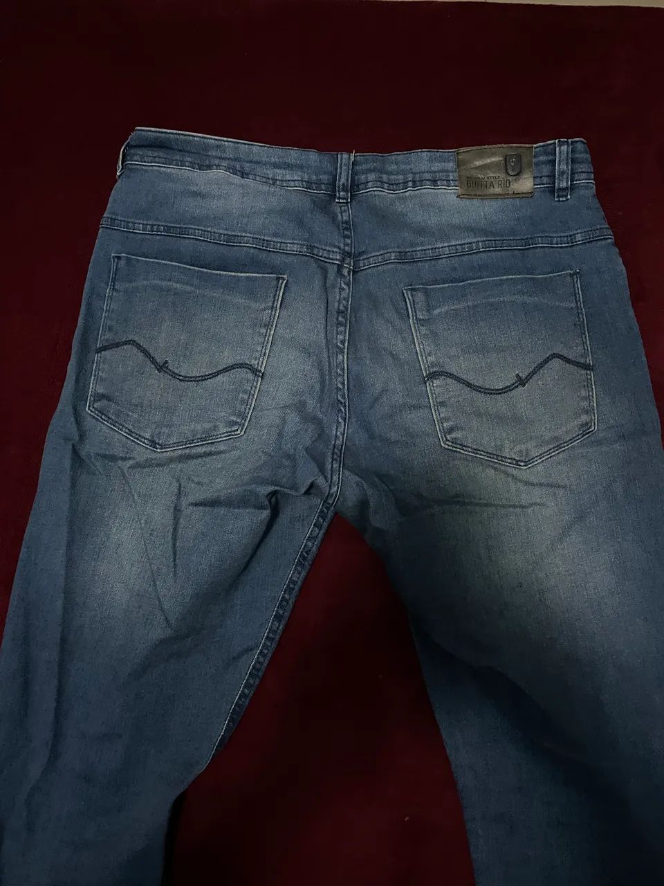 Vendo calça jeans em ótimo estado! - Foto 2