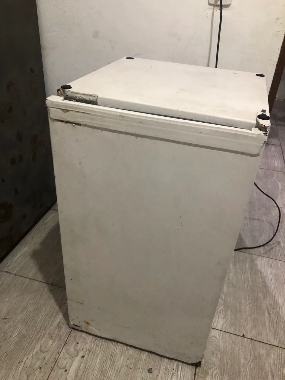 Vendo frigobar funcionando perfeitamente  - Foto 2