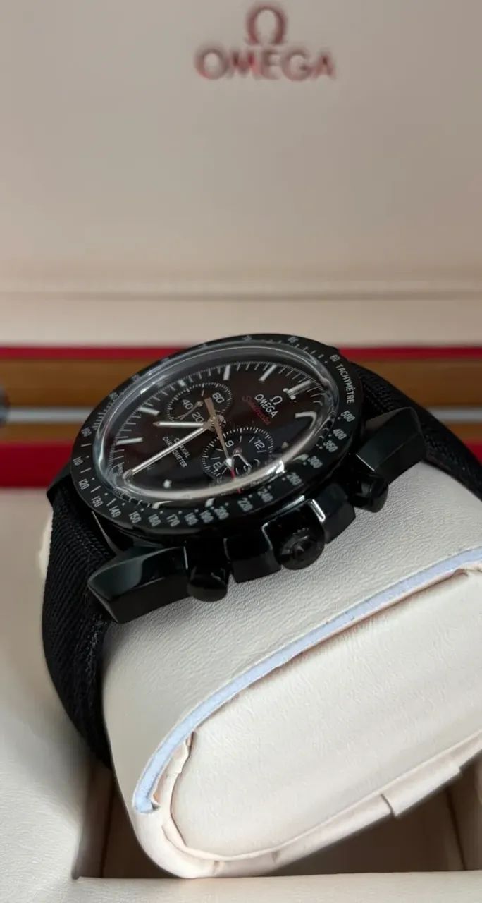 Omega Speedmaster Dark Side of the Moon - Foto 2