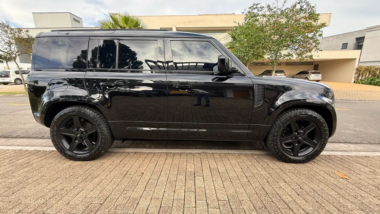 Land Rover Defender 110 2.0 Turbo SE SI4 AUT 2022