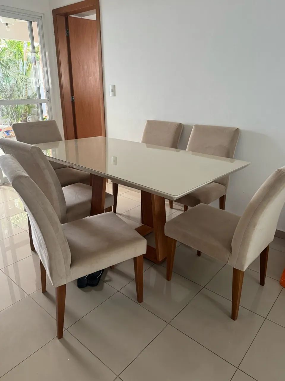Mesa com 6 lugares - Foto 2