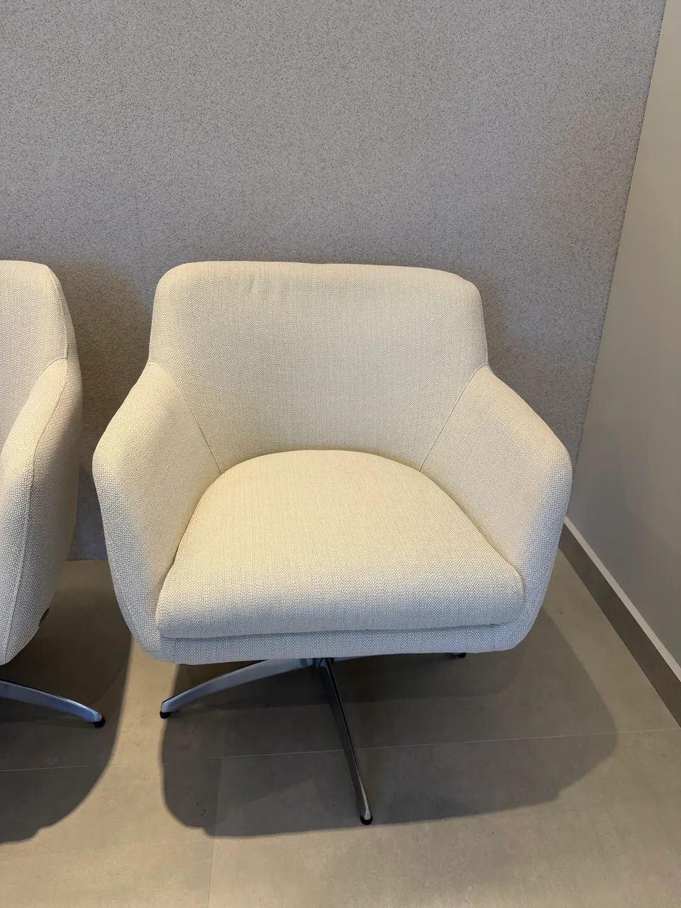 2 poltronas giratórias - Foto 4
