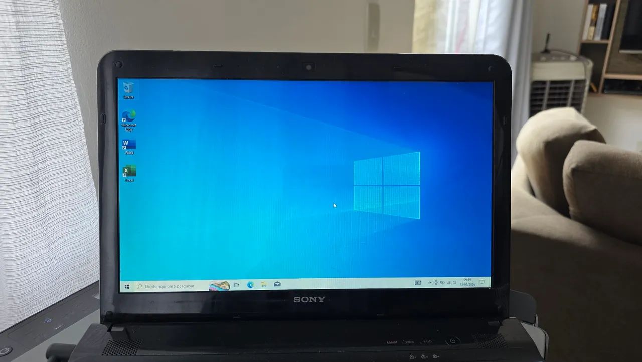 Sony VAIO SVE14135CXB  - Foto 4