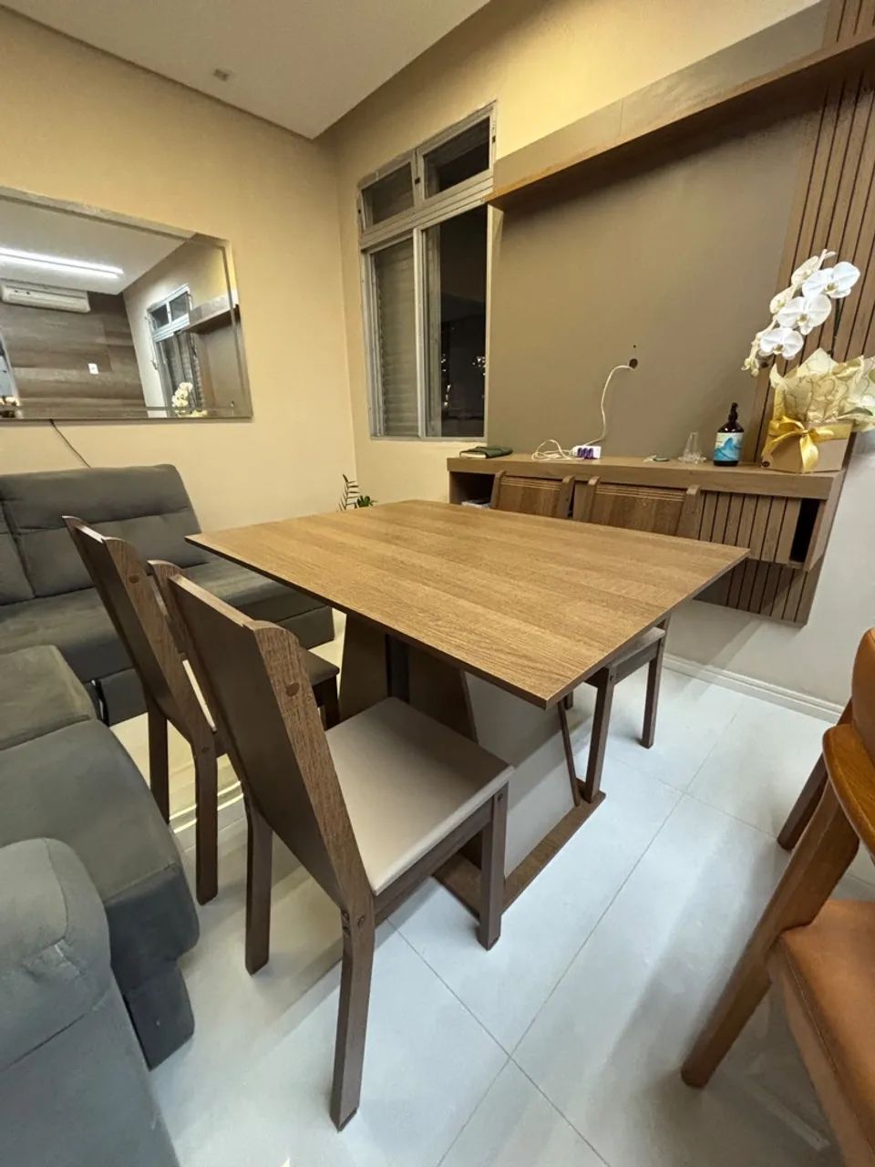 Mesa de jantar com 4 cadeiras  - Foto 2