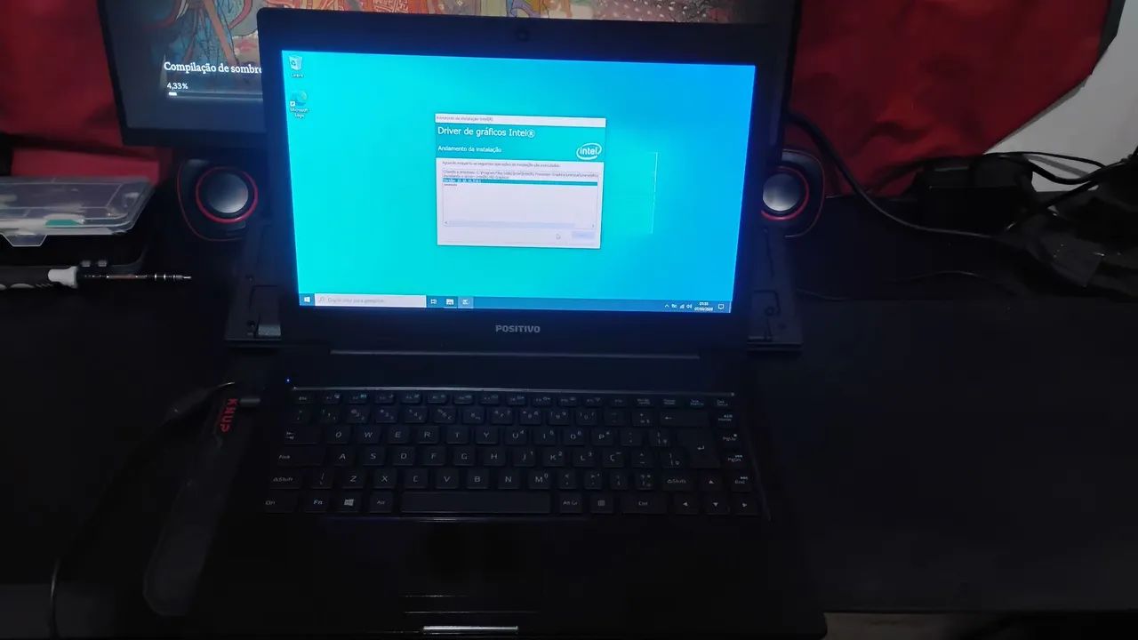 Notebook Com 4gb ram + 256gb de memória interna