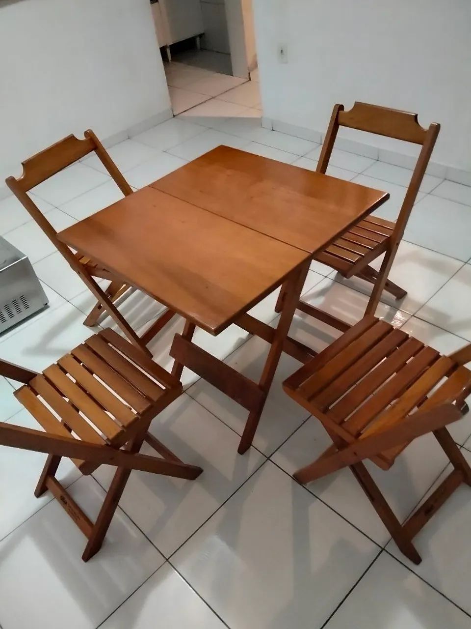 Mesa de madeira maciça dobrável  - Foto 4
