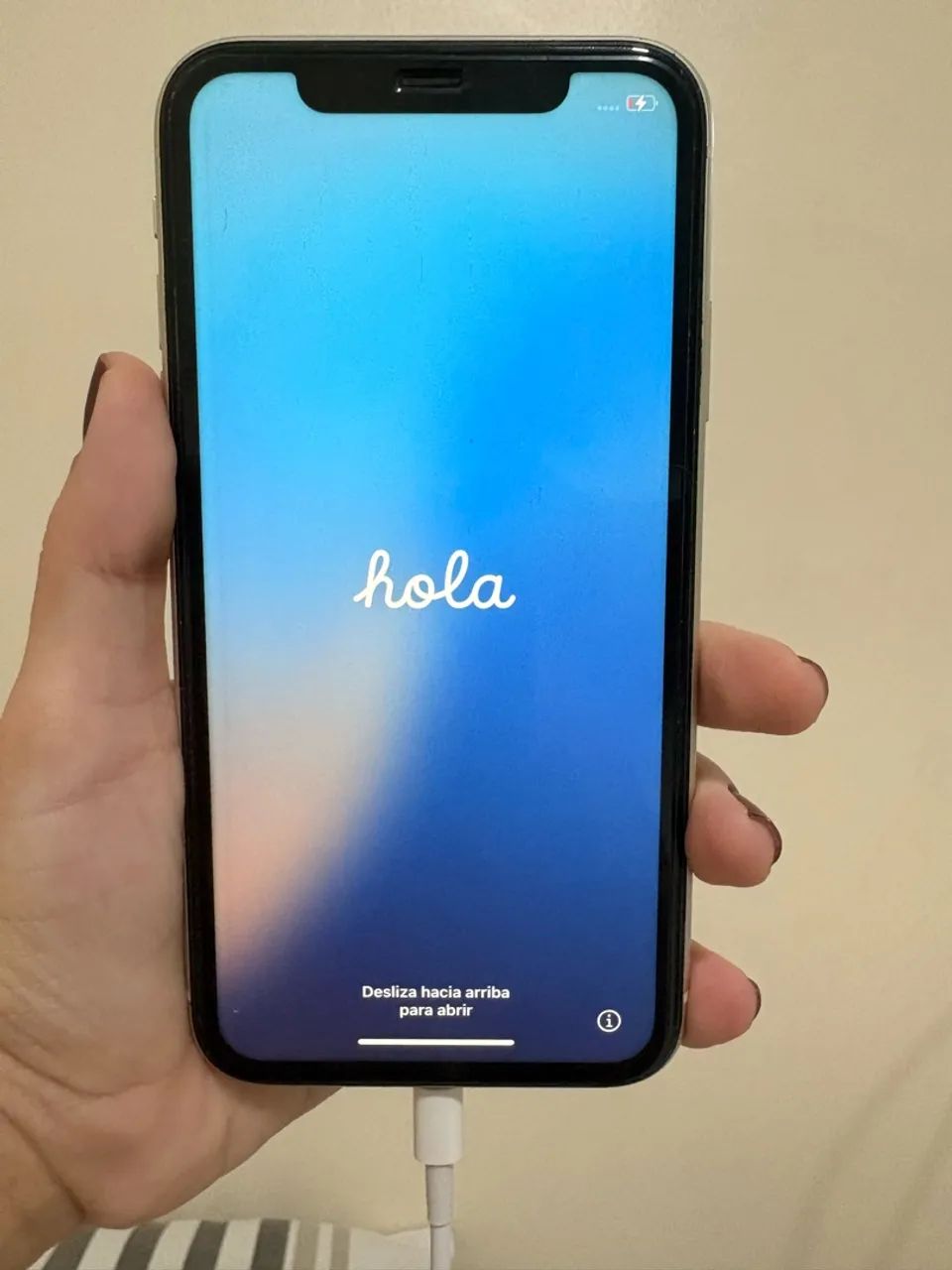 iPhone 11 64gb com caixa e cabo - Foto 2