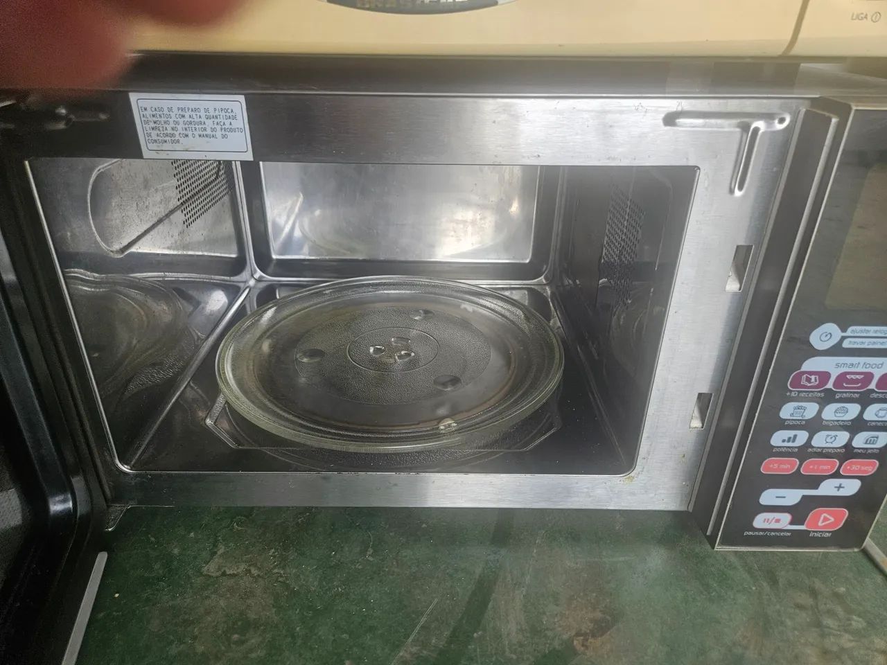 Micro-ondas Brastemp 32 litros Ative! - Foto 2