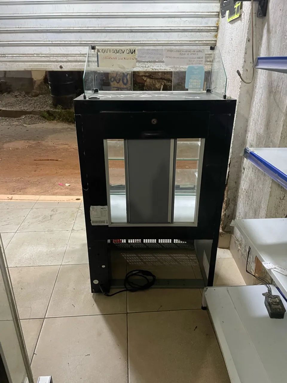 Vendo balcão seco expositor bivolt  - Foto 3