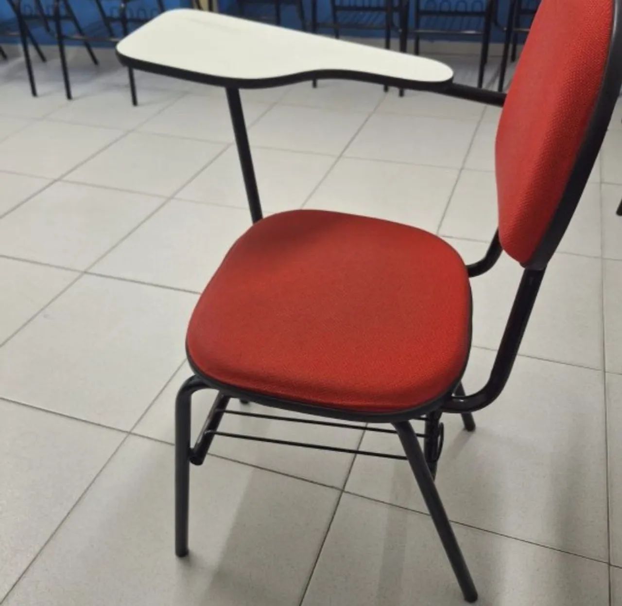 CADEIRAS UNIVERSITÁRIA 