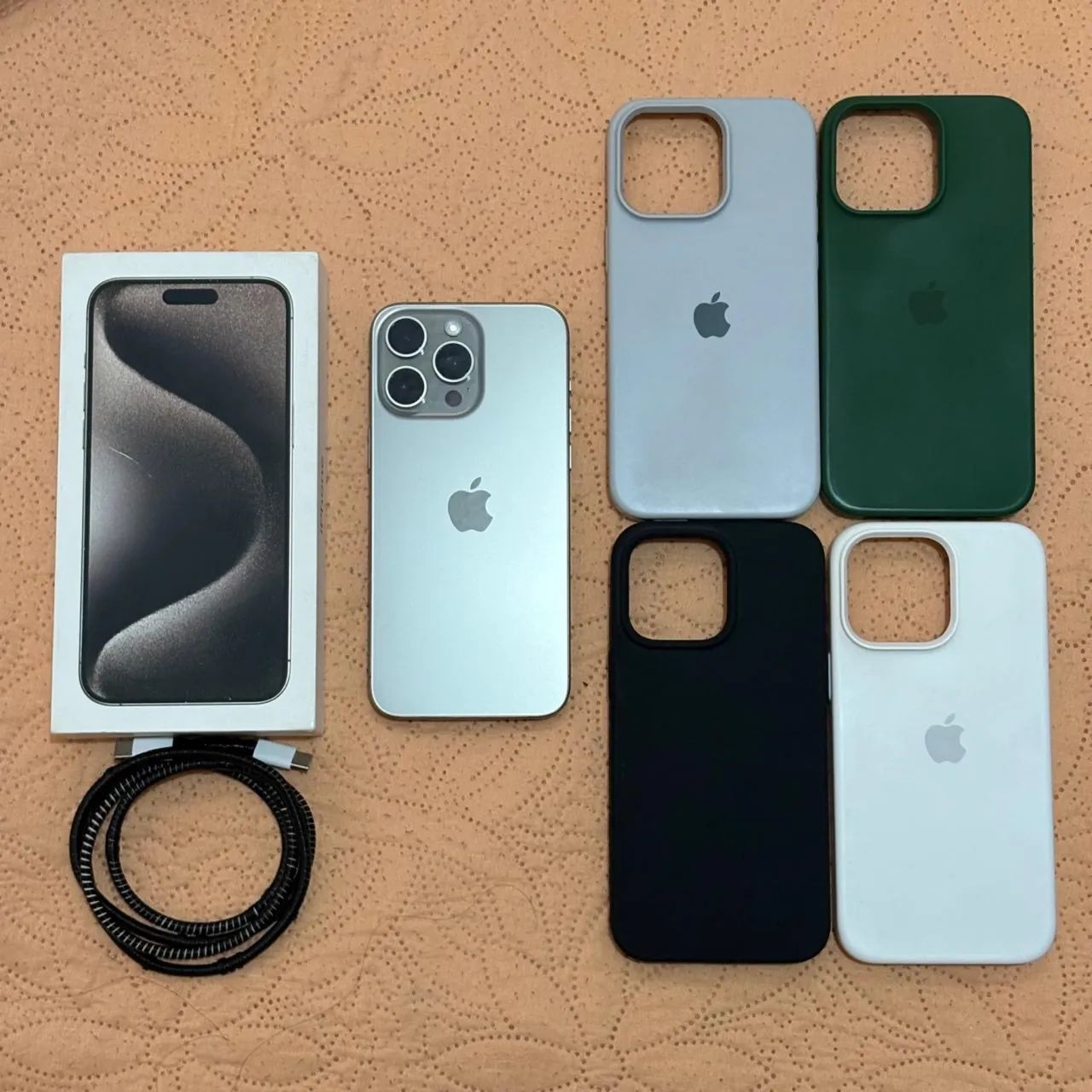 iPhone 15 Pro Max - 256GB - Celulares e Smartphones - Setor