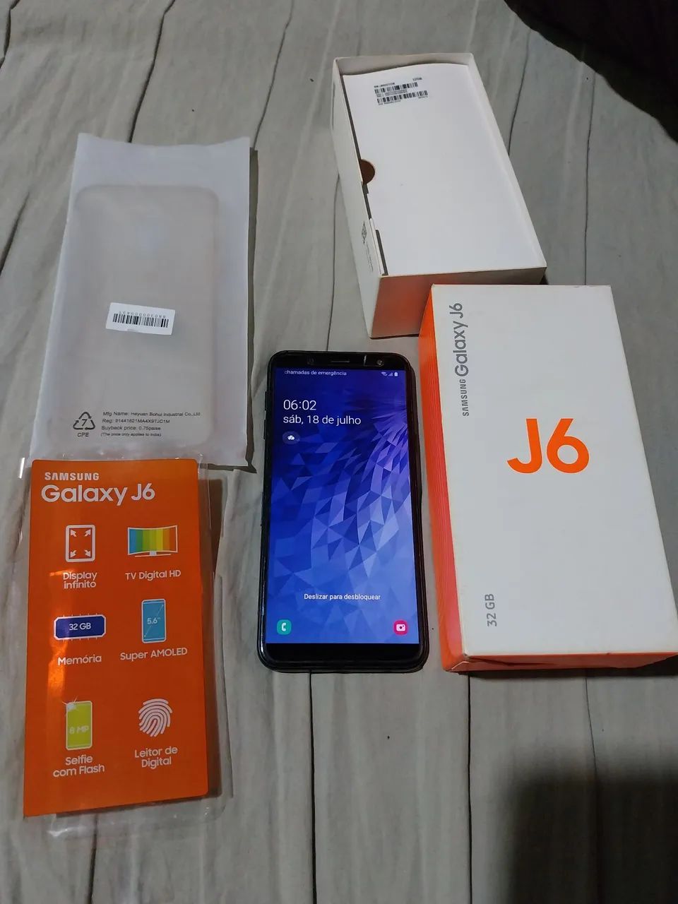 Celular Samsung  J6  na caixa 