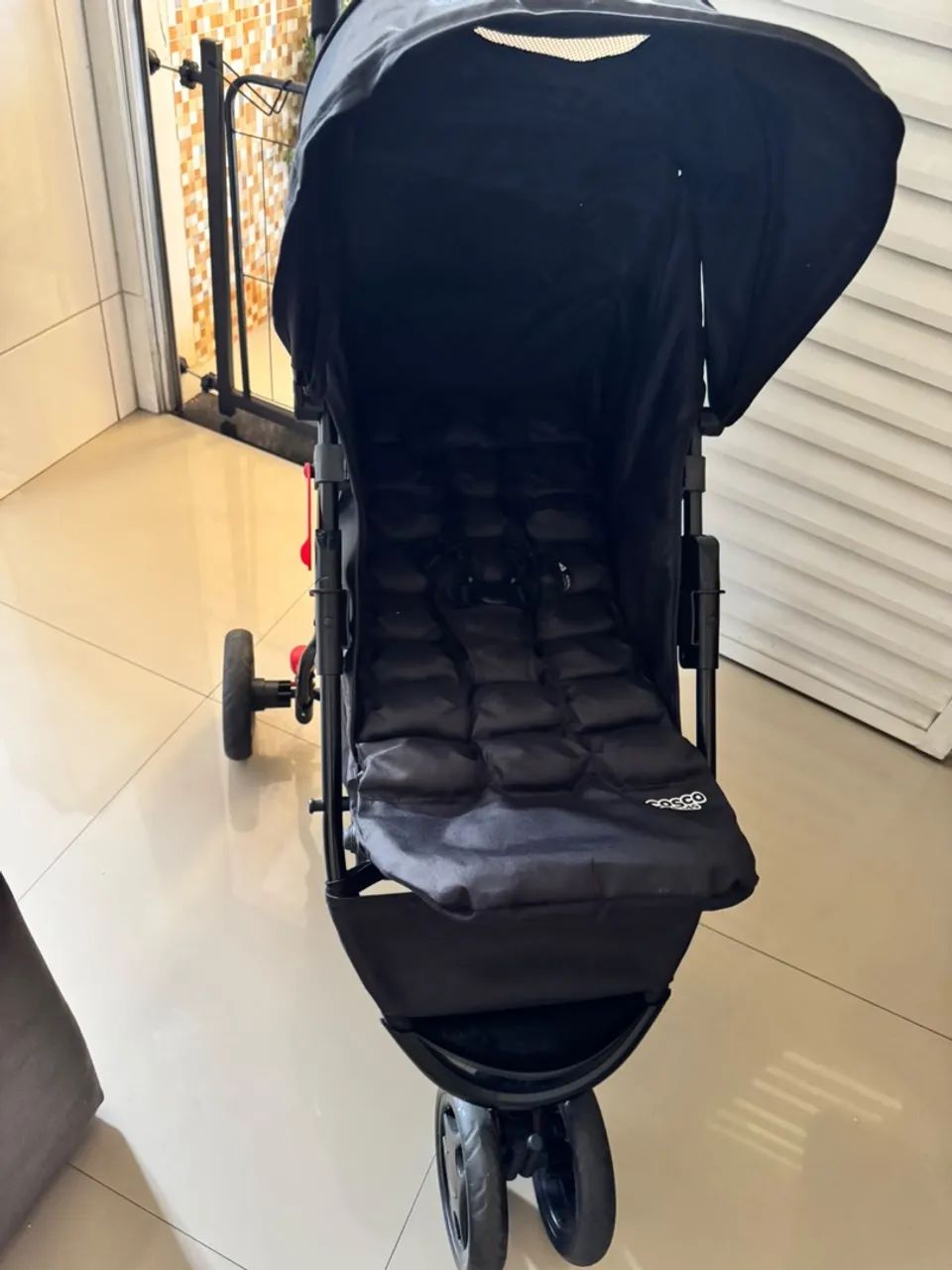 Vendo carrinho de bebê 