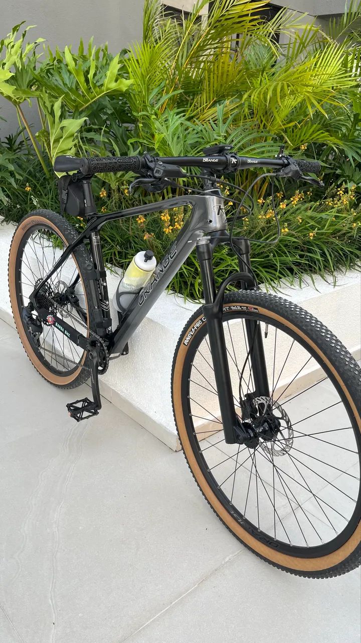 Bicicleta black orange Fibra de Carbono - Ciclismo - Costa e Silva