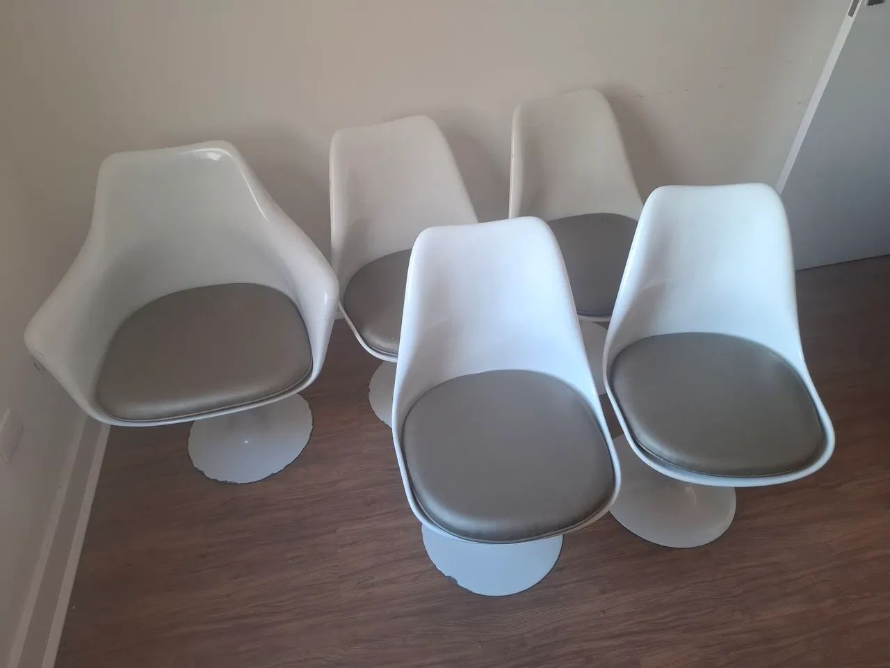 Cadeiras Saarinen