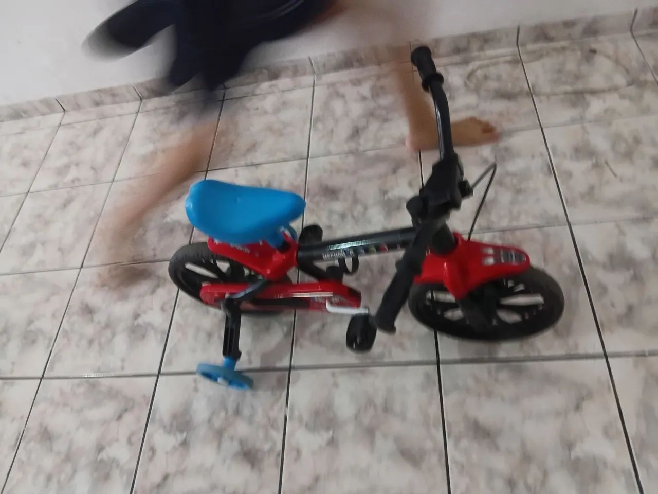 Bicicleta infantil  - Foto 5